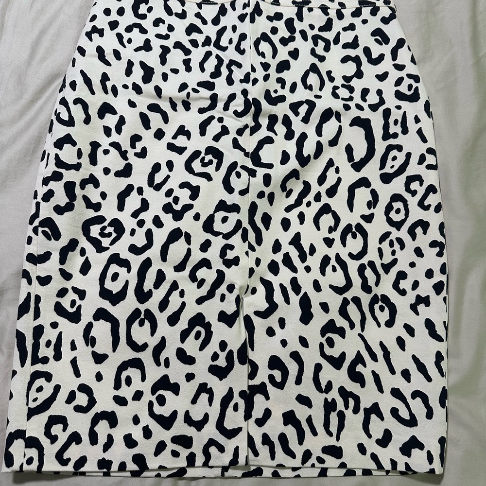 Black and White Leopard Print Pencil Skirt